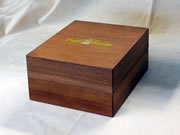 scatola pregiata in legno